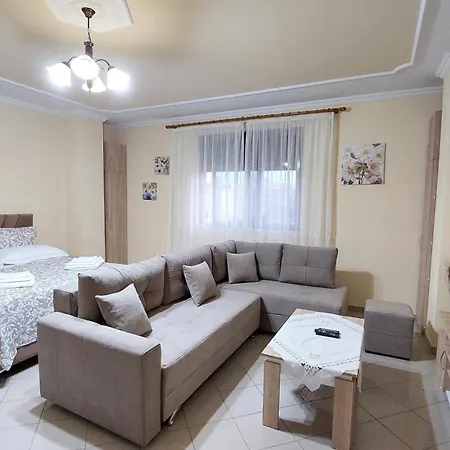 Apartment La Casa Di Pina Tirana